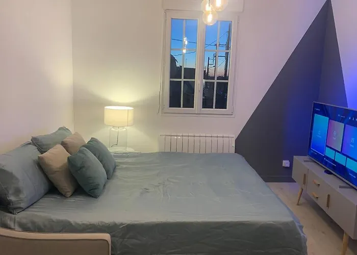 Studio Cosy Refait A Neuf,Au Calme 5 Min Du Centre